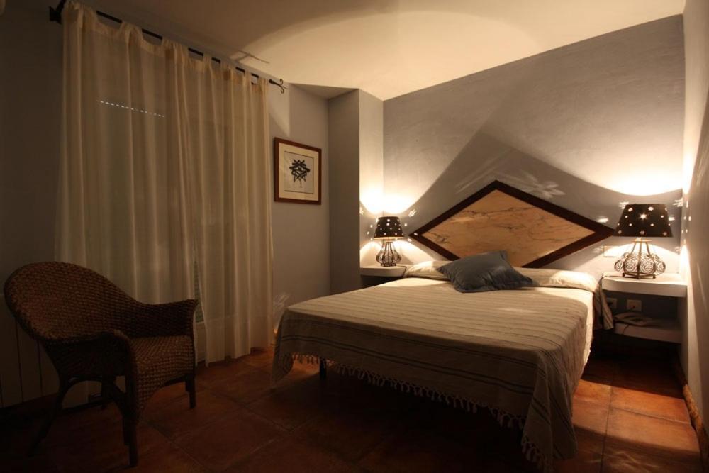 Posada Tresmentiras Aldeanueva del Camino Room photo